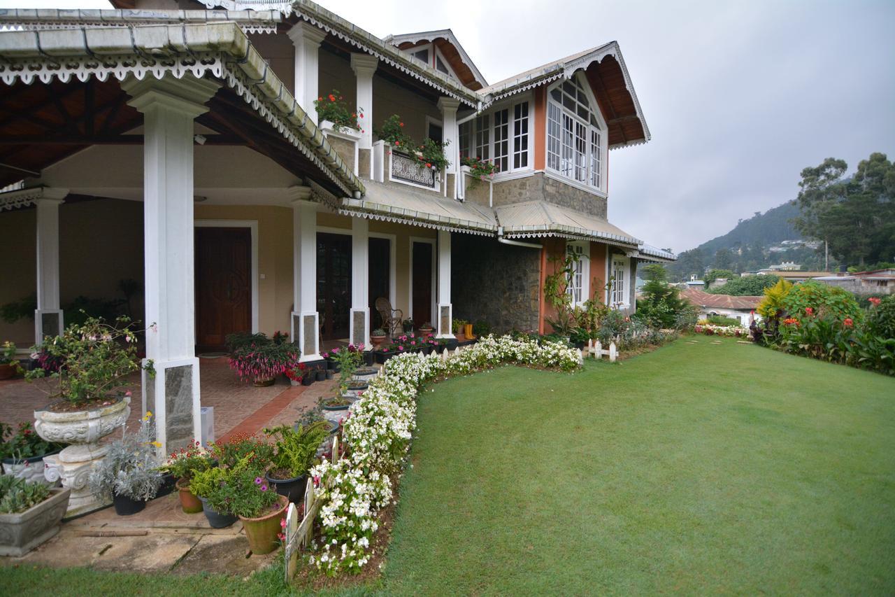 Appartamento Royal Wattles Nuwara Eliya Esterno foto